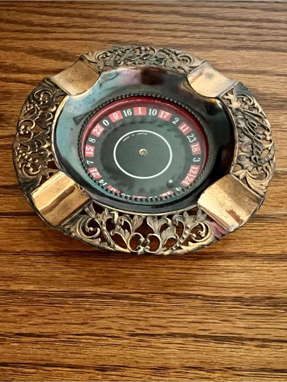 Vintage Roulette Wheel Decorative Souvenir Ashtray Collectibles